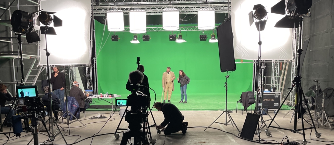 STUDIO 4